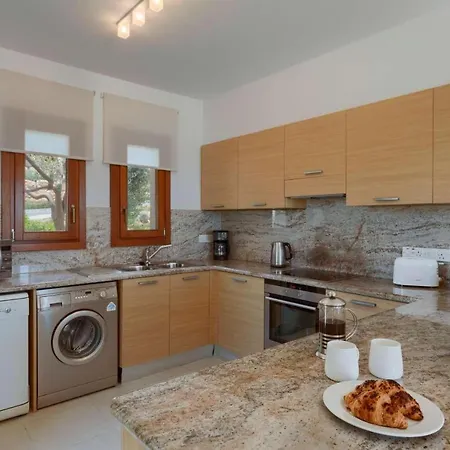 Villa Theseus Village Te02
