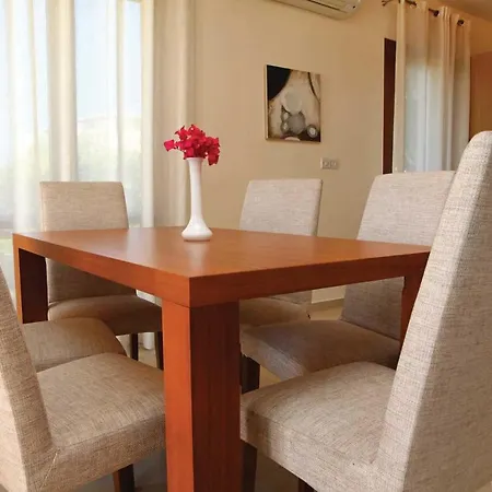 Theseus Village Te02 Villa